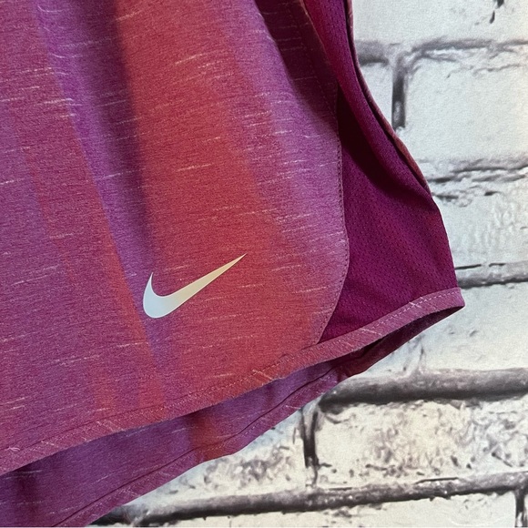 Nike DRI-FIT 10K Classic Women’s Running Shorts in Sangria/gray Size 2XL NWOT - Picture 5 of 6